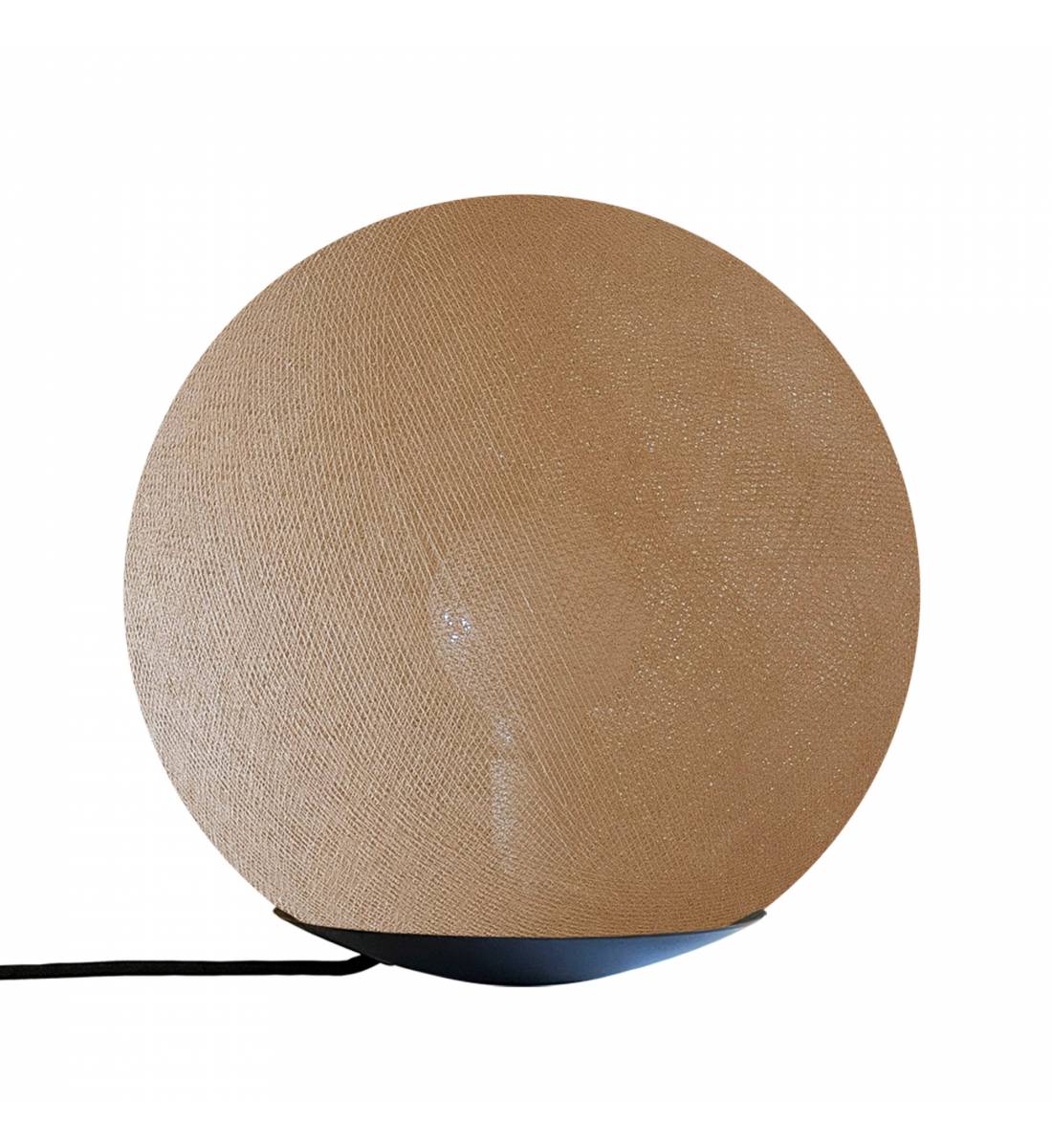 Tango, Magnetic table lamp with globe sand 25cm - Table lamp - La Case de Cousin Paul