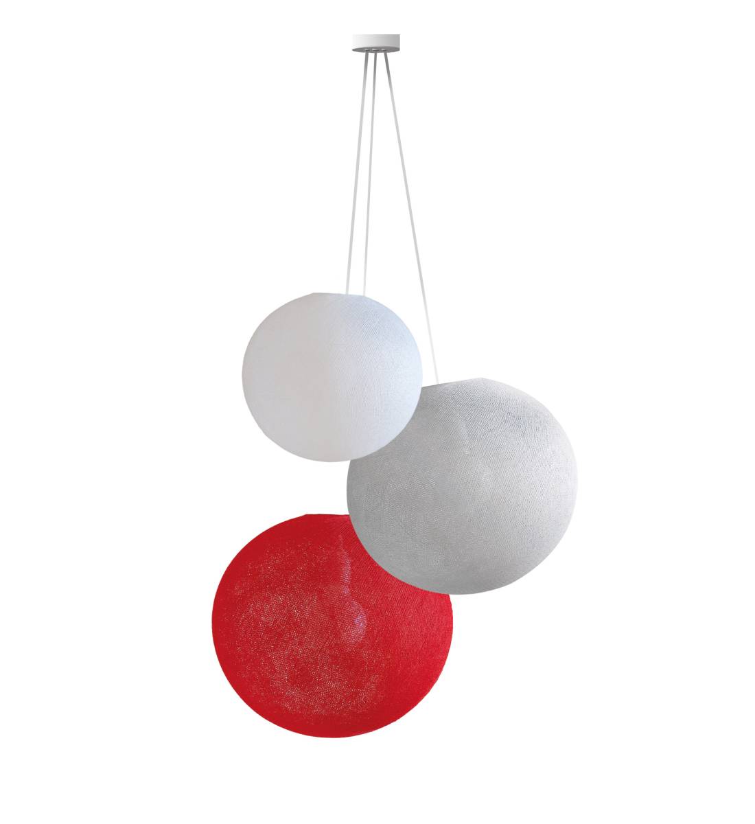 Hanglamp 3 bollen - Wit - Parel - Rood - Opgehangen per drie - La Case de Cousin Paul